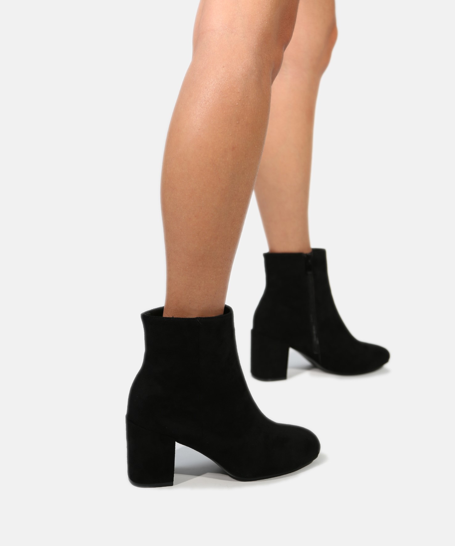 Botines tac&oacute;n ancho image number null